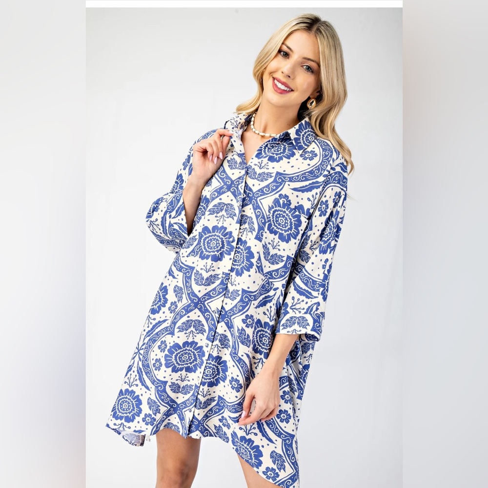 Blue and White two toned print summer lightweight dress.